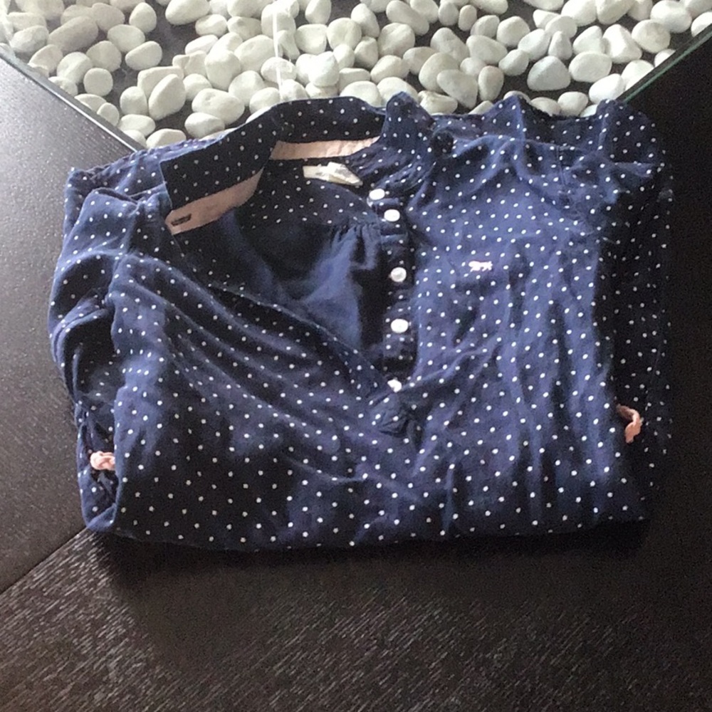 Girls dress.